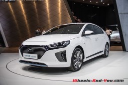 Hyundai_Ioniq-4