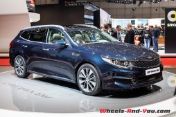 Kia_Optima_SW-04