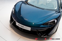McLaren_570_GT-03