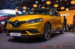 Renault_Scenic-4