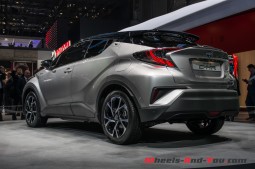 Toyota_CHR-1