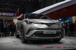 Toyota_CHR-4