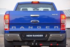 Ford_Ranger-24