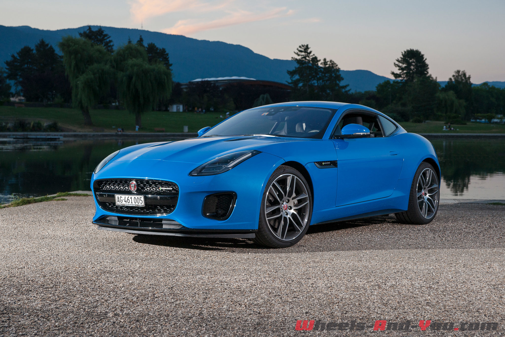 Essai Jaguar FType P300 Rencontre avec le quatre de la FType